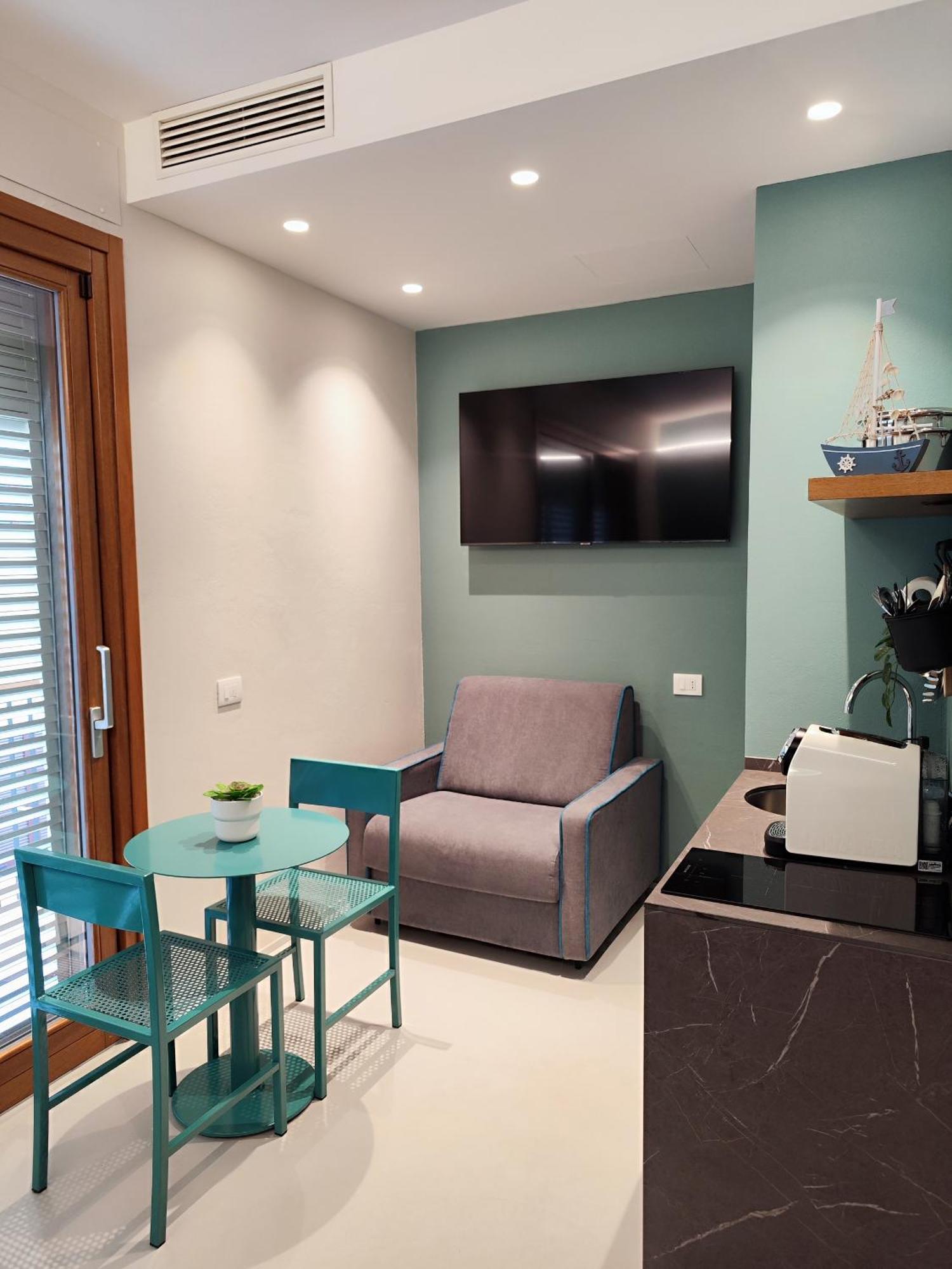Civitanave تْشيفيتانوفا ماركي المظهر الخارجي الصورة